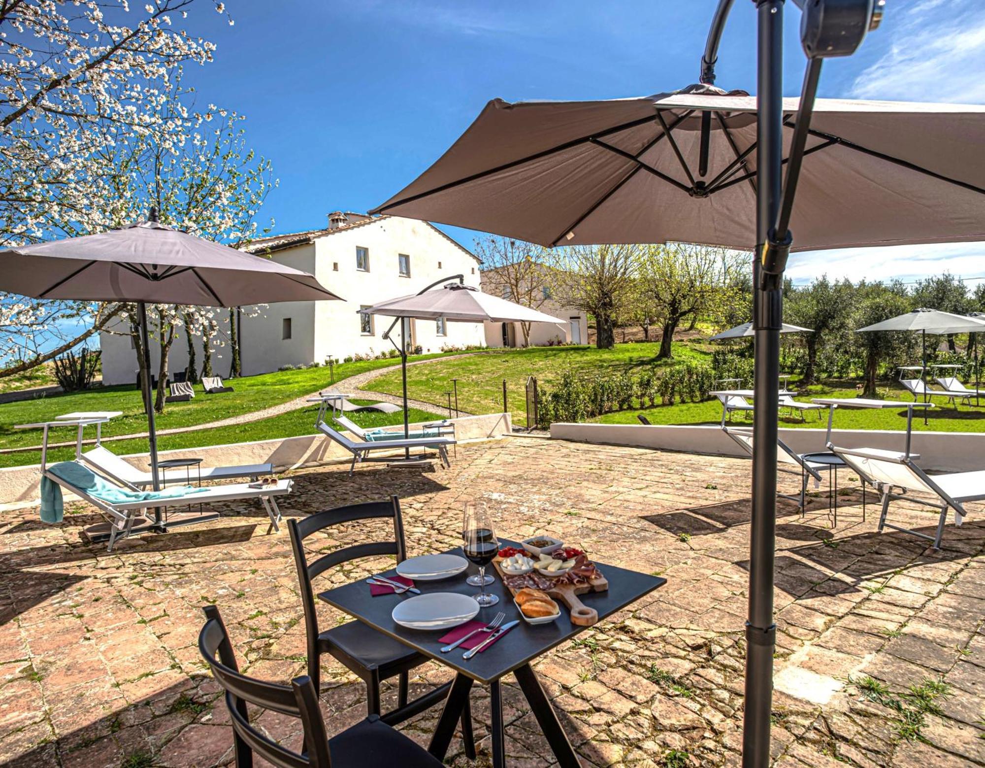 체르탈도 Relais Borgo Elissa B&B 외부 사진